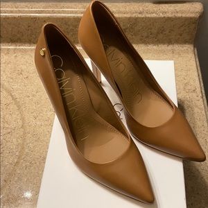 Calvin Klein Brady Caramel Kidskin-NIB-Size 6M